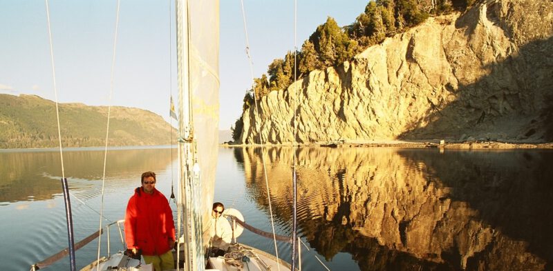 Paseos en velero por el lago Nahuel Huapi / Villa La Angostura